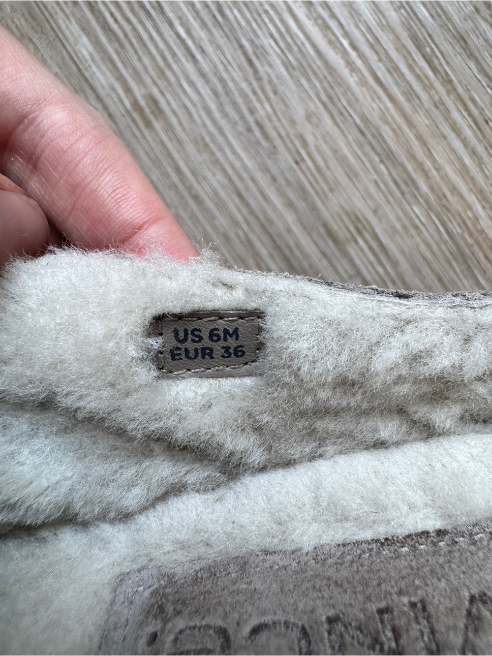 Vince Verrell Suede Shearling Lined Slip On Sneakers Taupe Women’s US 6 EU 36 - Picture 6 of 7